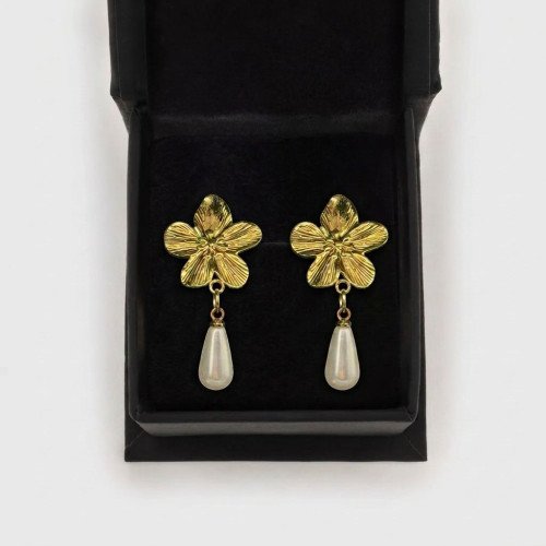 Golden Hibiscus & Pearl Drop