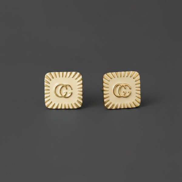 Chanel CC Halo Pearl Square Stud