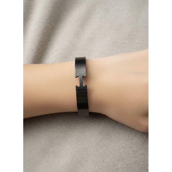 Hermes Matte Noir H-Link Bangle