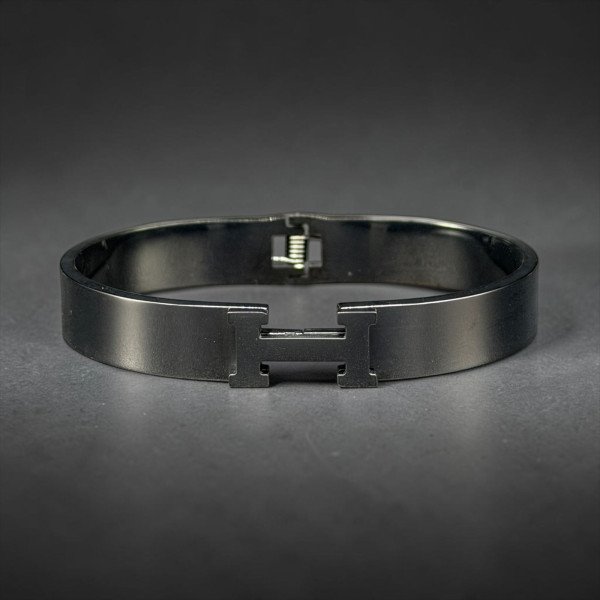 Hermes Matte Noir H-Link Bangle